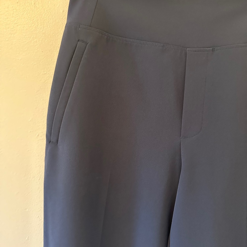 Athleta Endless High Rise Pants in Navy - Size 6 Tall - Picture 5 of 8